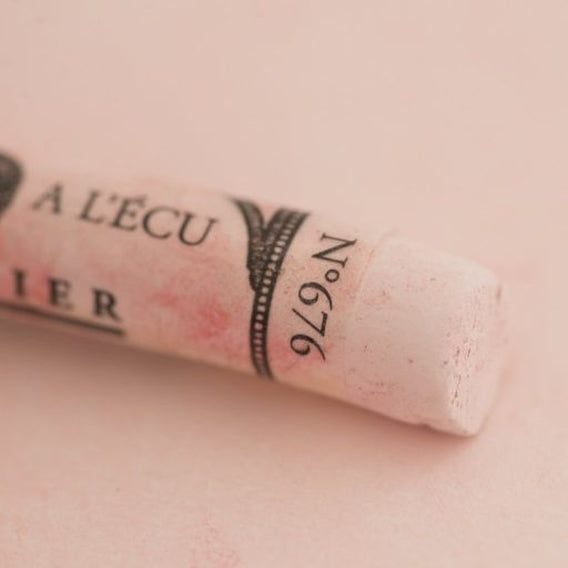 Sennelier - Pastel Ecu Tendre Ruby Red 676